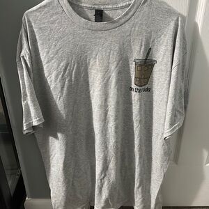 Gildan Gray Short Sleeve Tee Casual Fit